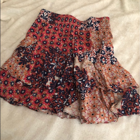 CAbi Dresses & Skirts - 🌿4 for $20 🌿Adorable  Cabi skirt XS
